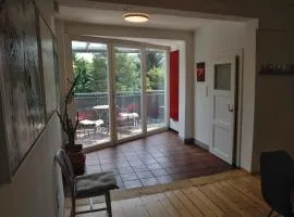 Spacious Urban Home l Self Checkin