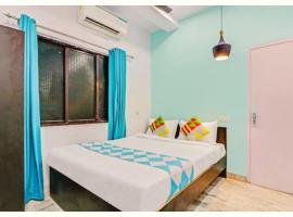 Hotel M!M Howrah Maidan Home Stay Kolkata near Howrah Railway Station - Free Wi-Fi-Lift & Parking Facilities - Fully Air Conditioning Rooms - best hotel howrah，位于加尔各答的酒店