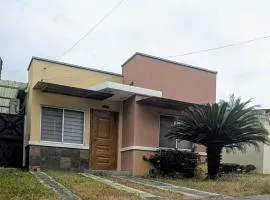 Villa con Piscina Mirador y Seguridad Privada