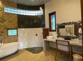 Sunya Giri Lodge & Retreat