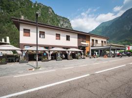 Albergo Bar Firi，位于Storo的酒店