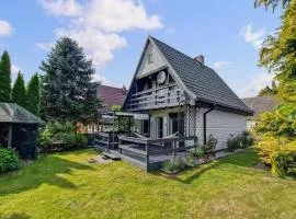 3 Bedroom Awesome Home In Nowe Warpno