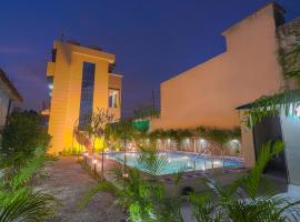Corbett Hideaway Dada's, 500 Mtrs from Shri Hanuman Dham, Chhoi，位于兰纳加的民宿