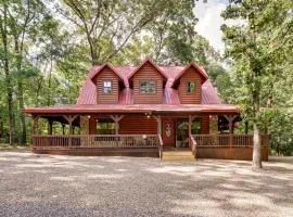 Hot Tub and Game Room Family Retreat in Broken Bow