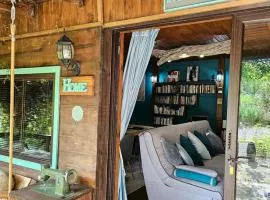 Guesthouse Villa India - Bibliothek