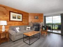 Stunning mountain views with Community Amenities