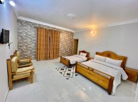 Hotel Dream Palace，位于纳兰恩的酒店