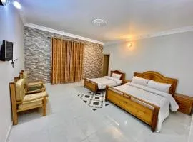 Dream Palace Naran