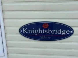 Knightsbridge 2 Bedroom Lodge
