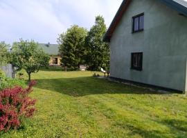 Domek 2-4 osobowy，位于Wroceń的酒店