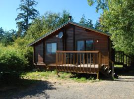 La Conner Camping Resort Deluxe Cabin 5，位于拉康纳的度假园