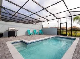 Luxury 5 Bed Townhome with Private Pool - Solterra - 7598 OS
