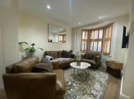 Two Bedroom House in Central Richmond