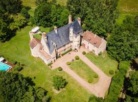 Awesome Home In Guérigny，位于Guérigny的酒店