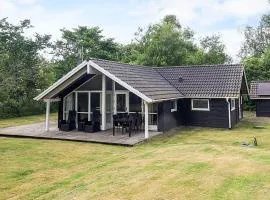 6 person holiday home in Asaa-By Traum