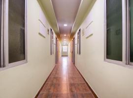 OYO Flagship Hotel Kamla Palace，位于Murera的酒店
