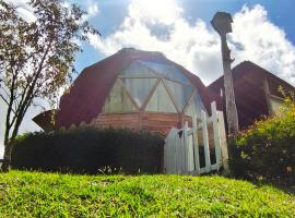 Glamping Cabañas Sharmont，位于瓜尔内的酒店