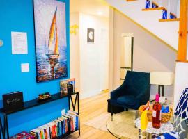 Modern & Cozy 3-BR Condo near Downtown，位于波士顿的酒店