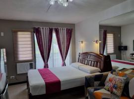 Cozy Guest Room in Cebu City with Private Entrance and Shared Pool，位于宿务的酒店