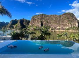 Mansion del Lago - Hotel Prado，位于普拉多的酒店
