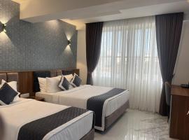 SABU's GRAND ROYALE HOTEL