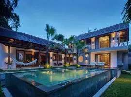 Barani Villa 3BR Near Tanah Lot with Rice Field and Pool