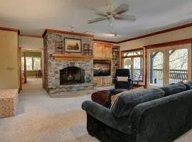 Mountain Memories - Viking gas range GE double ovenwarmer Lake views