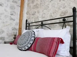 Το Λαϊνάκι by Fox Tale Guest House