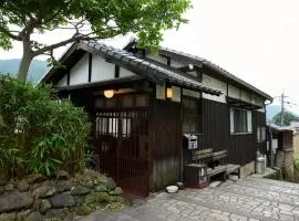 鞆猫庵 Tomo Nyahn