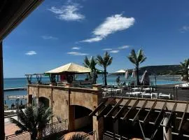 Perfect Sea and Pool View Apartment Marina City