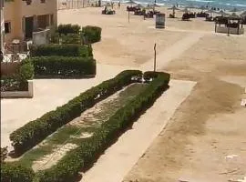 شاليه السعادة بقرية بلولاجون راس سدر for families only