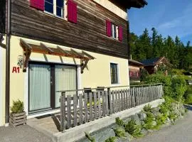 Ferienwohnung mit Garten in ruhiger Lage am Waldrand