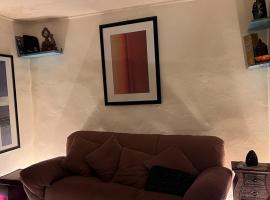 Full equipped home - Lighthouse，位于达哈布的酒店