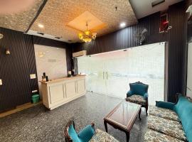 Hotel HD Residency A Unit By Hotel Harbans，位于伯蒂亚拉的酒店