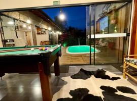 Casa Rústica com piscina，位于卡斯卡韦尔的酒店