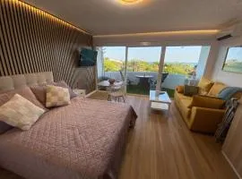 Marbella Beach View and Pool