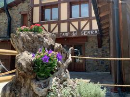 Hotel Restaurant Camp del Serrat，位于安道尔城的酒店