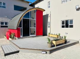 Desert Coast Hotel Walvis bay，位于鲸湾港的酒店