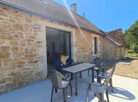 Maison neuve 2 chambres au calme à Ceaulmont