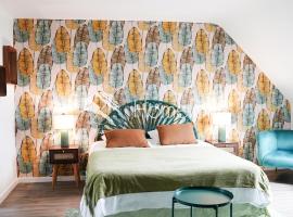 Jungle Room - Studio avec spa priv&eacute;，位于奎恩的Spa酒店