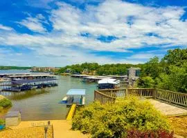 Lakefront 4bd25ba Grilldocksleeps 13pp