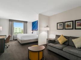 Comfort Suites Bentonville - Rogers，位于本顿维尔的酒店