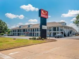 Econo Lodge Tupelo Barnes Crossing