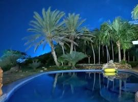 Quinta en Pampatar , Vista al mar，位于Pampatar的酒店