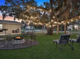Nature Coast Getaway #1 - Cozy 2 Bedroom