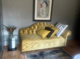 SunsetSunrise Country Farm 3 Bedroom House，位于克鲁格斯多普的酒店
