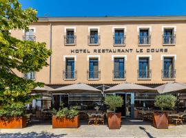 Logis Hôtel Restaurant Le Cours，位于圣吉尔的酒店