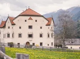Ansitz Heufler by Norbert Niederkofler