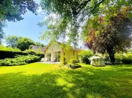 Nature luxuriante, jeux en famille, workation et Sauna pour 1 à 4 personnes