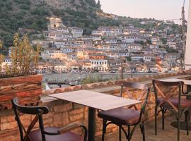 Hotel Taraca Gorice - UNESCO quarter，位于培拉特的酒店